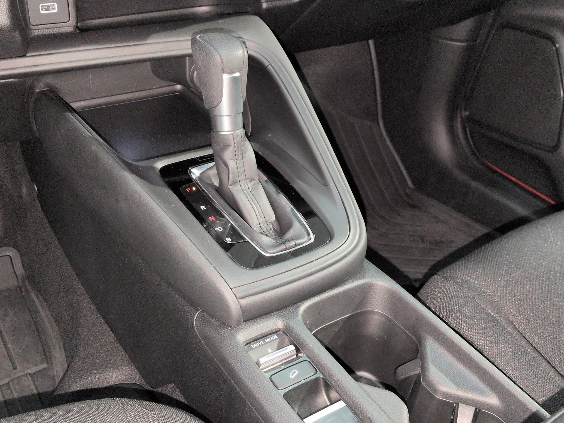 HONDA HR-V 1.5i-MMD Advance CVT-image-11