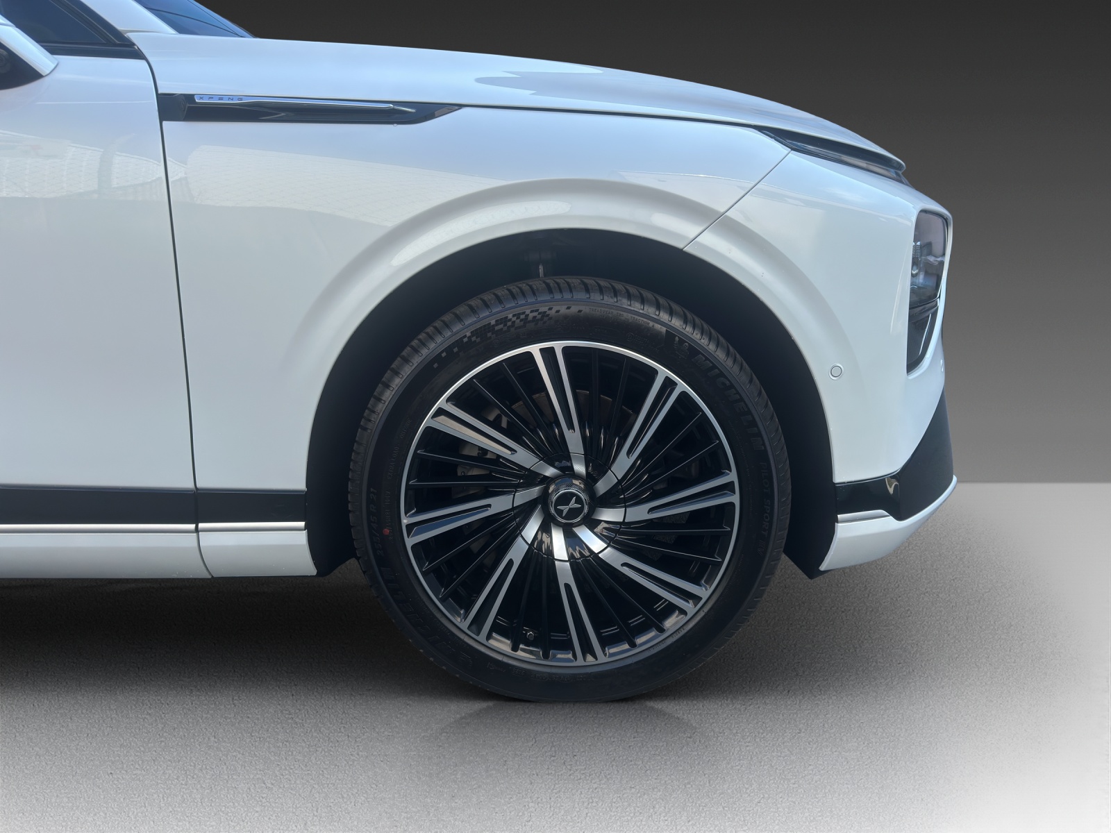 XPENG G9 93kWh Performance AWD-image-19