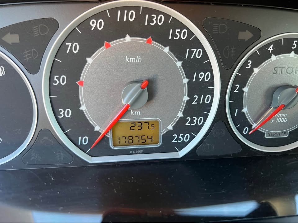 CITROEN C5 Break 2.0 HDi Exclusive Automatic-image-11