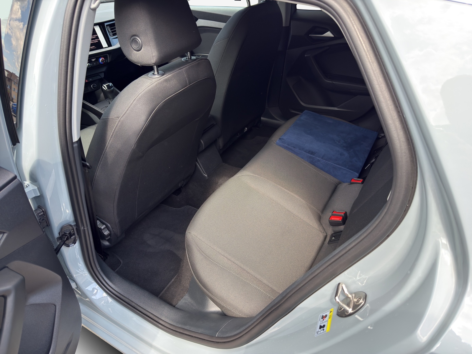 AUDI A1 Sportback 30 TFSI Attraction S-tronic-image-11