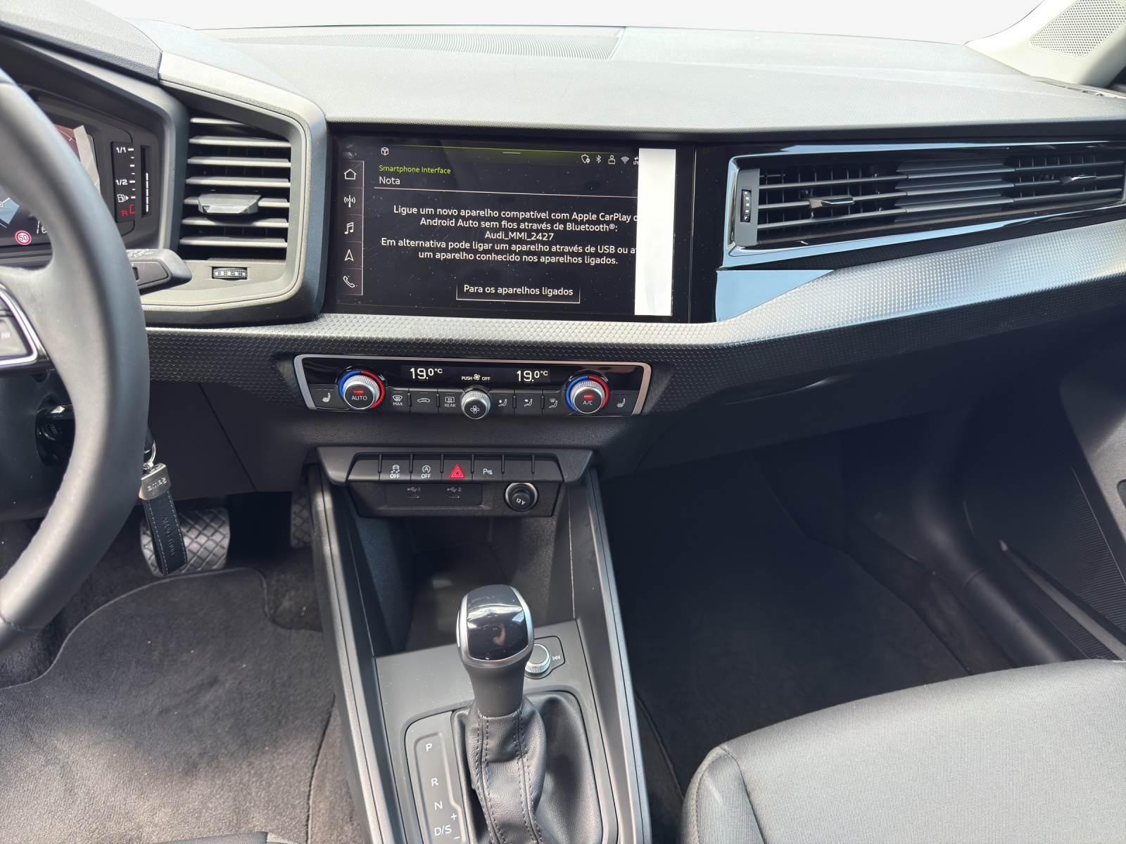 AUDI A1 Sportback 30 TFSI Attraction S-tronic-image-10