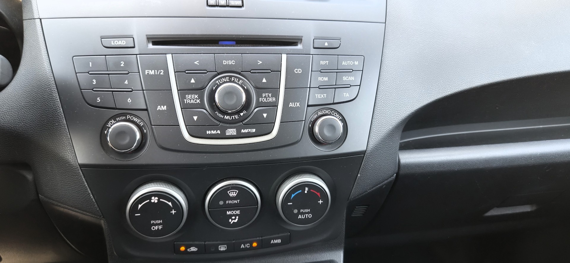MAZDA 5 1.6 16V CD Confort-image-13