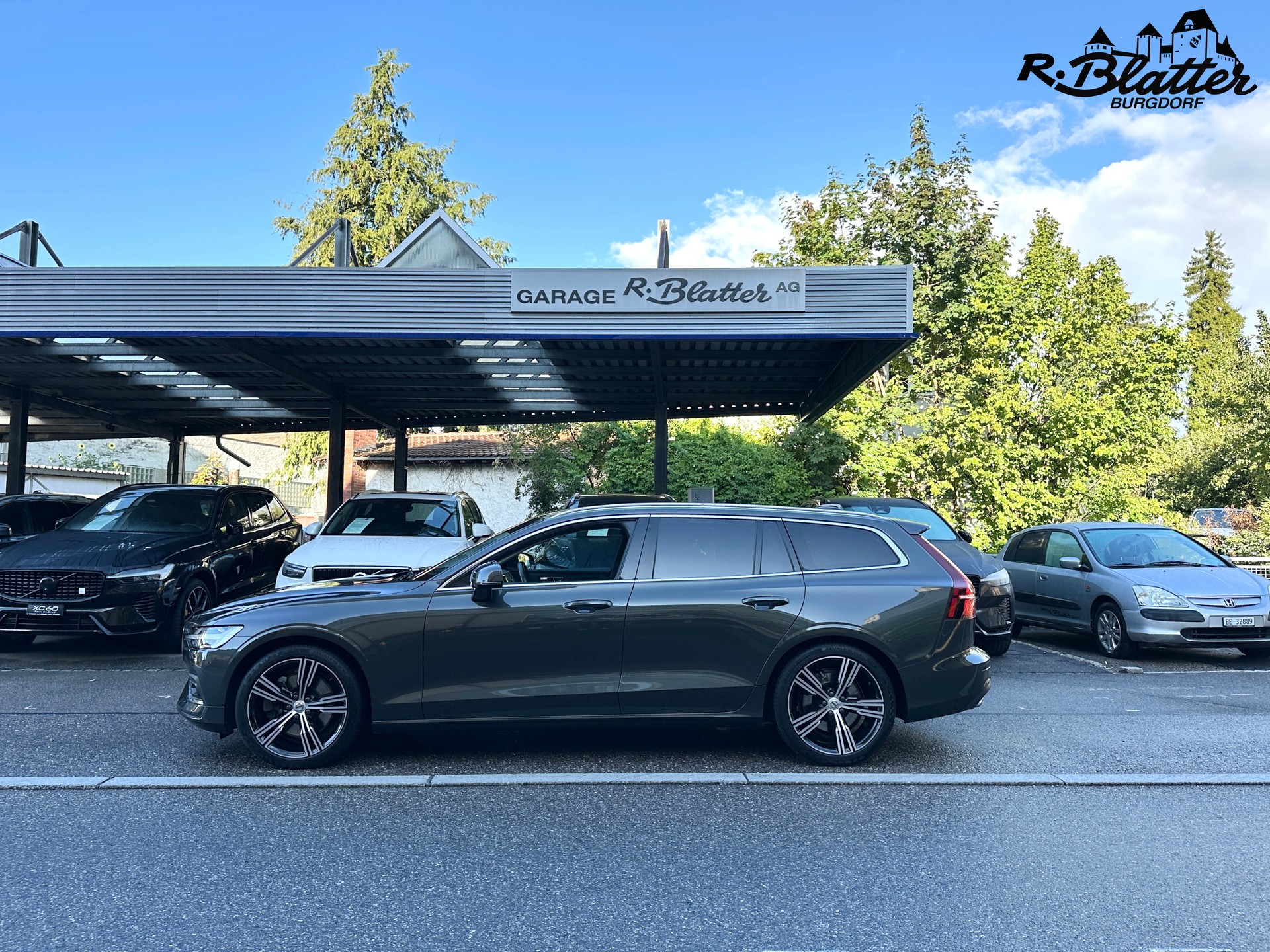 VOLVO V60 T6 AWD Inscription Geartronic-image-2