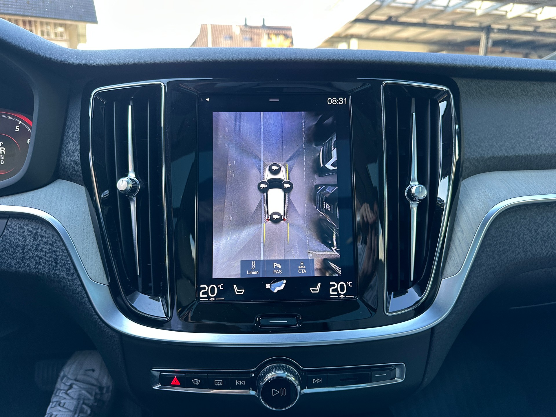 VOLVO V60 T6 AWD Inscription Geartronic-image-8