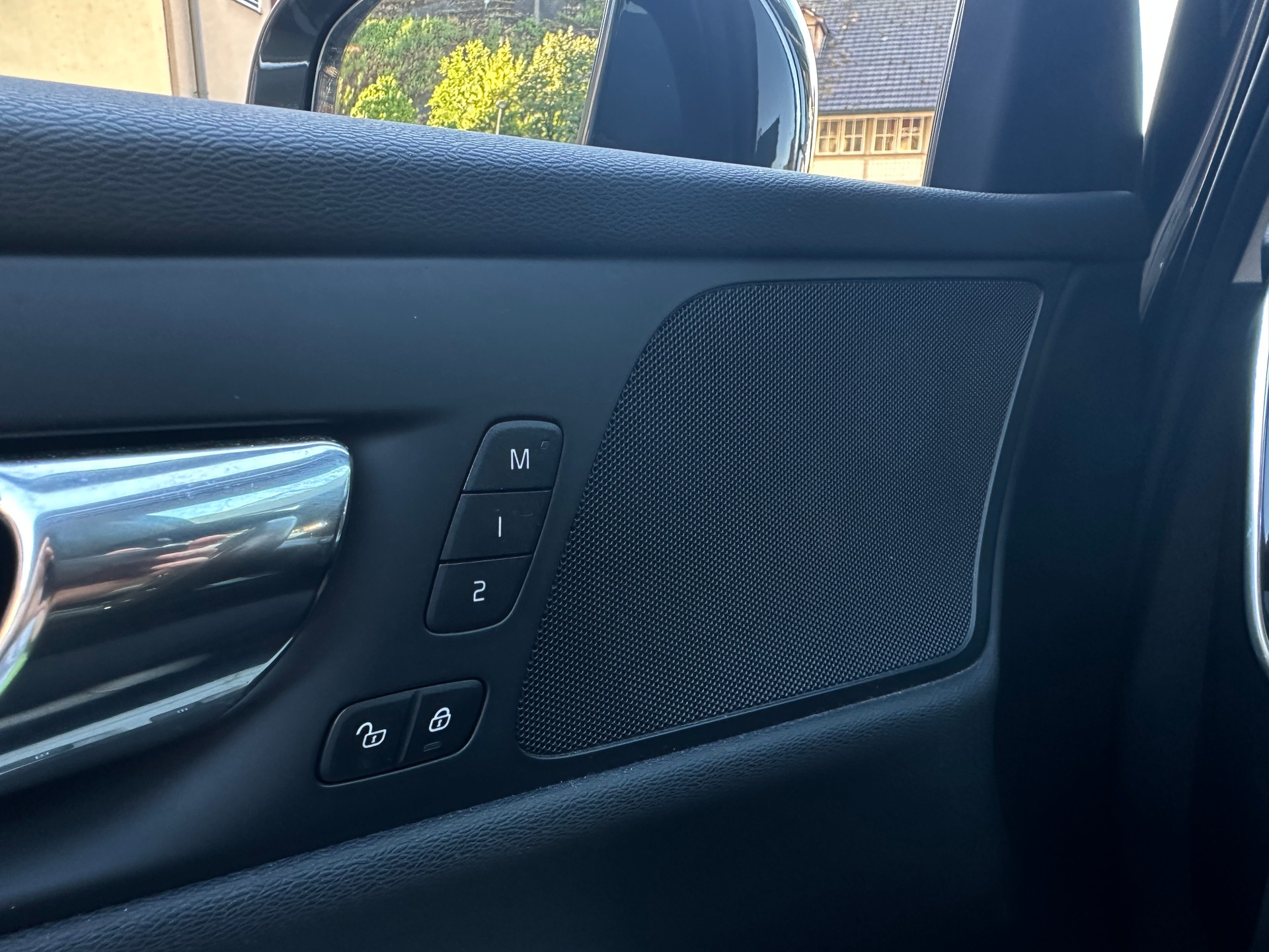 VOLVO V60 T6 AWD Inscription Geartronic-image-18