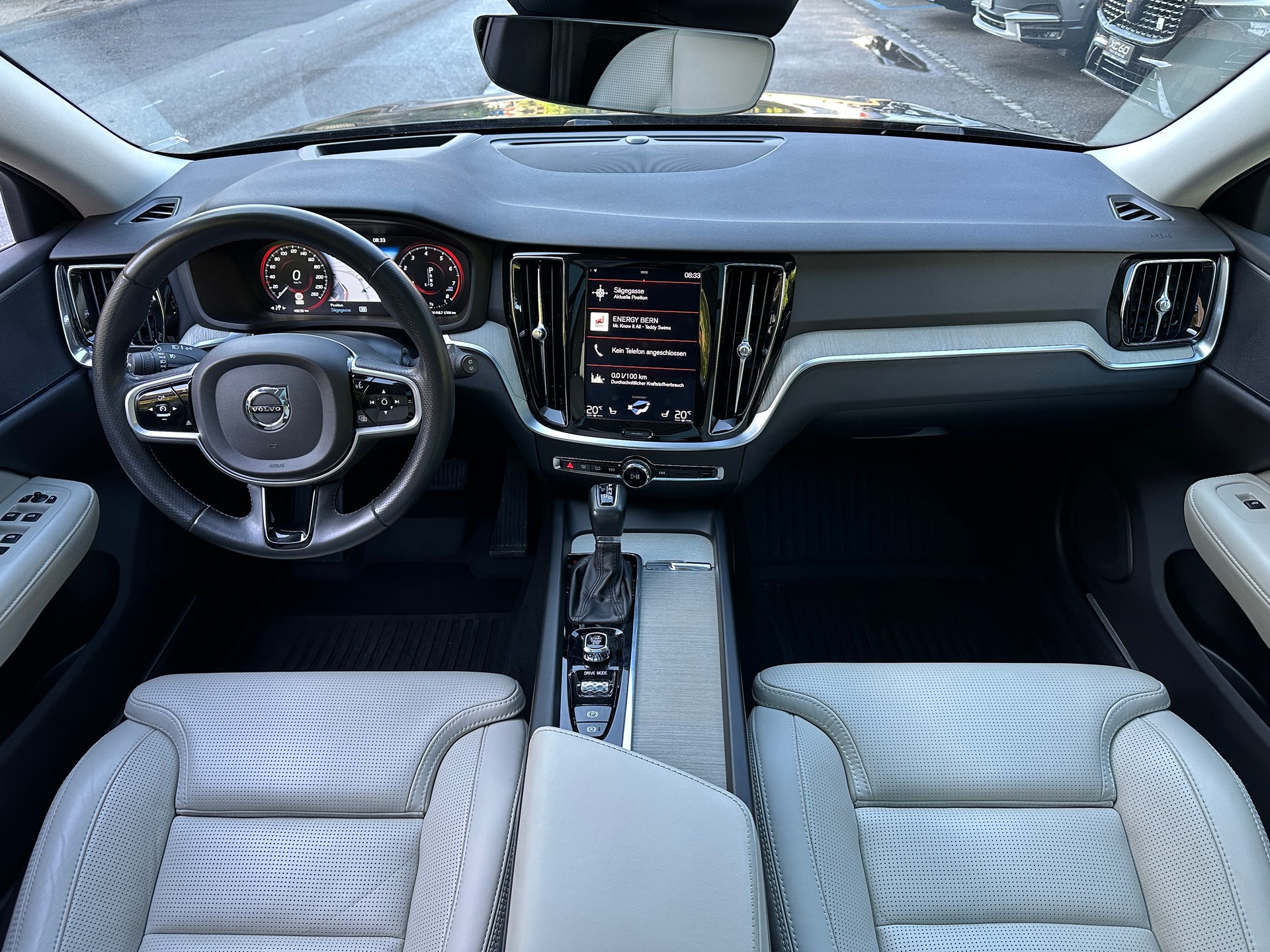 VOLVO V60 T6 AWD Inscription Geartronic-image-7