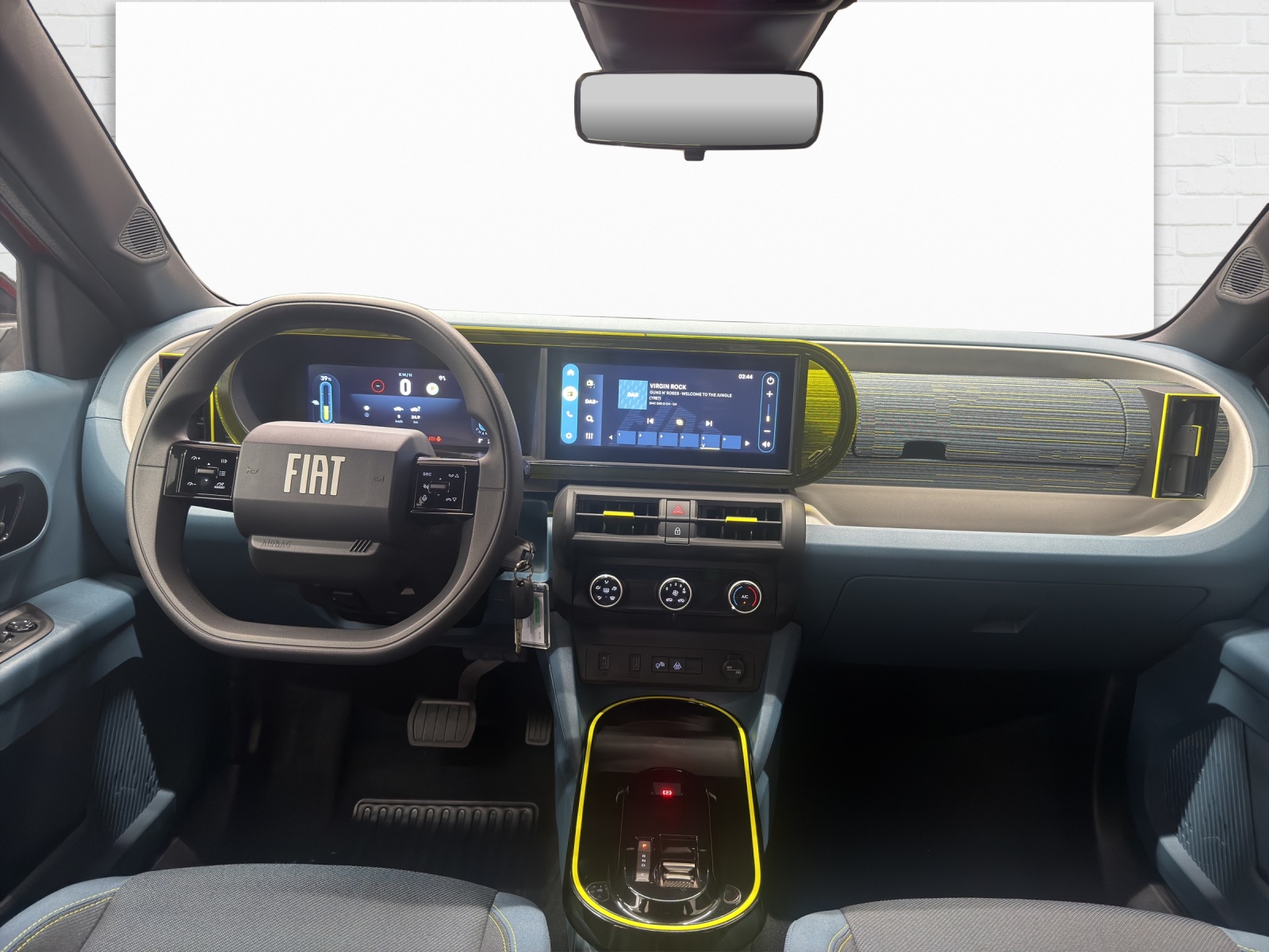 FIAT Grande Panda Red BEV-image-7