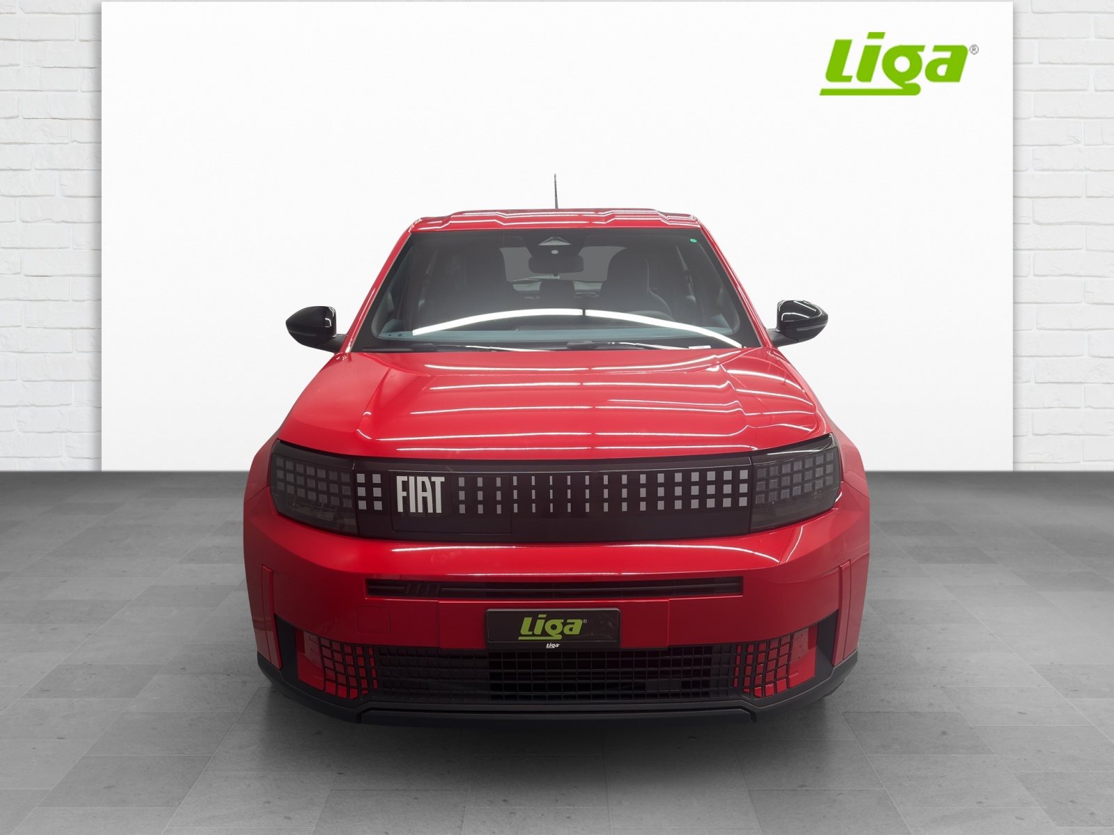 FIAT Grande Panda Red BEV-showroom-element-1