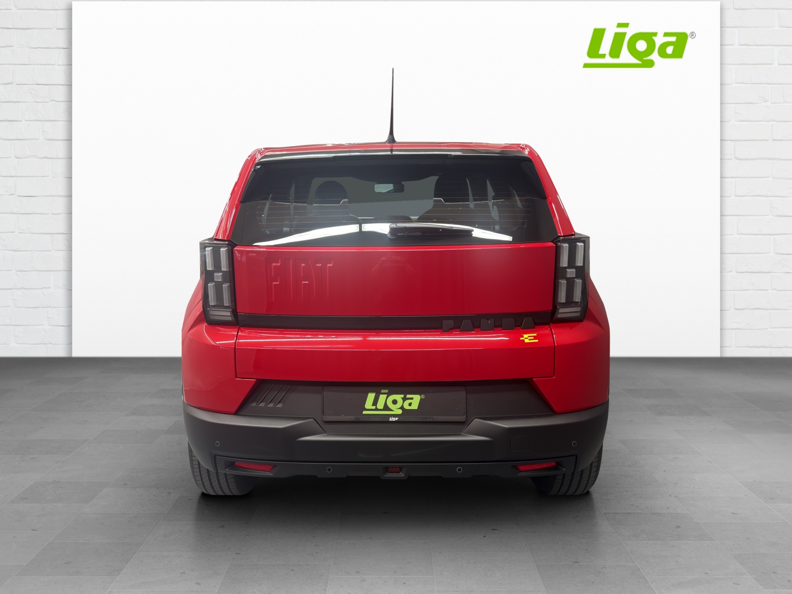 FIAT Grande Panda Red BEV-image-4