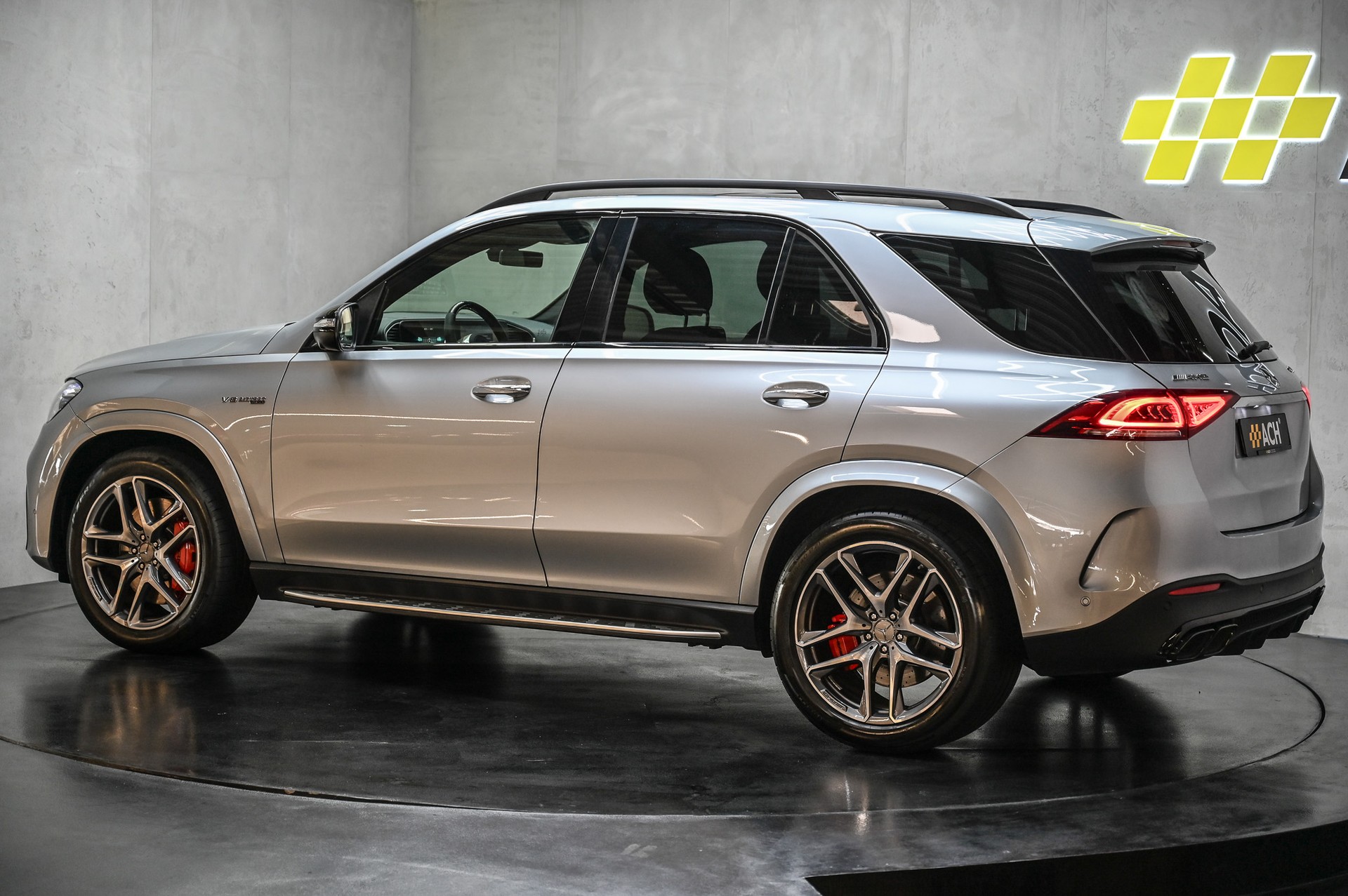 MERCEDES-BENZ GLE 63 S AMG 4matic + 9G-Speedshift-image-5