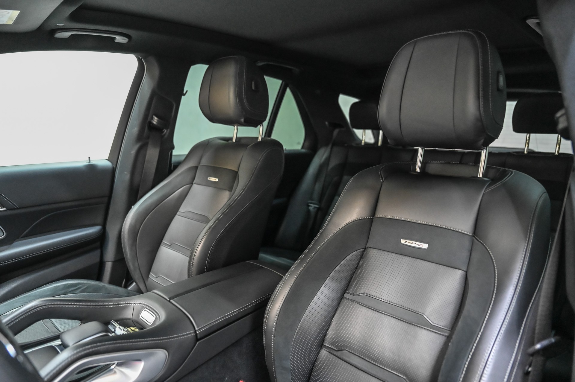 MERCEDES-BENZ GLE 63 S AMG 4matic + 9G-Speedshift-image-26