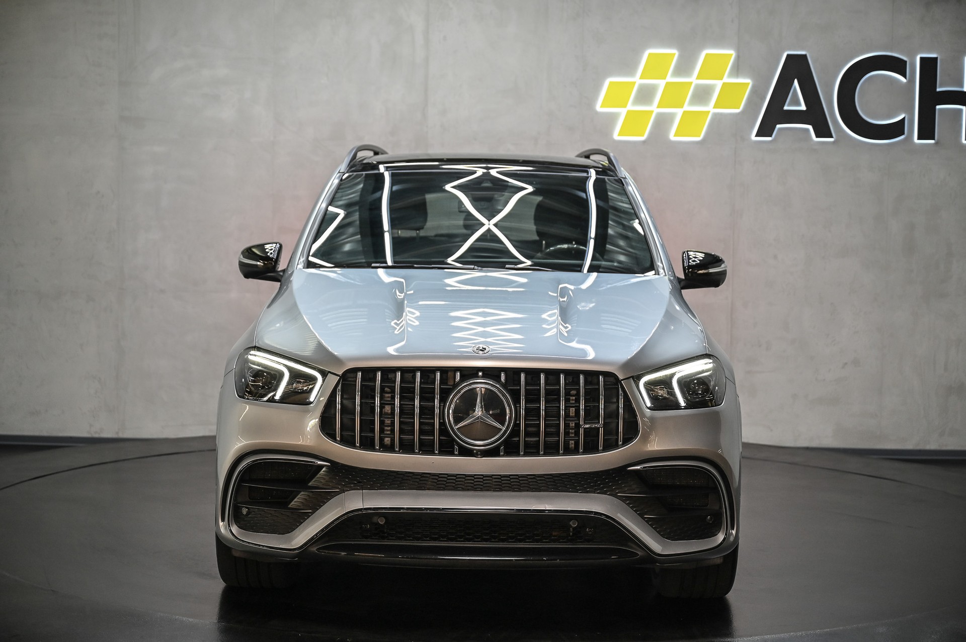 MERCEDES-BENZ GLE 63 S AMG 4matic + 9G-Speedshift-showroom-element-1