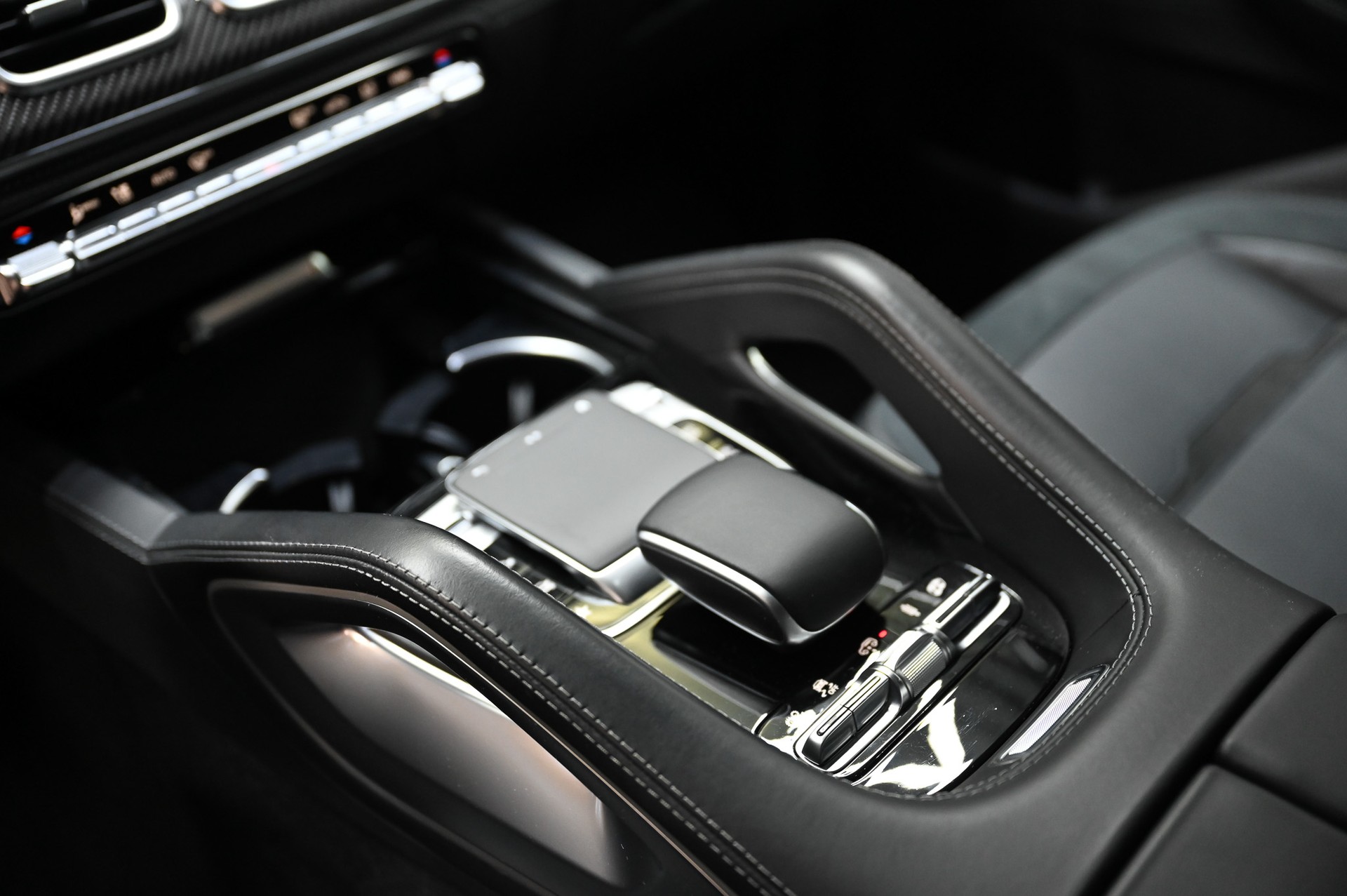 MERCEDES-BENZ GLE 63 S AMG 4matic + 9G-Speedshift-image-24