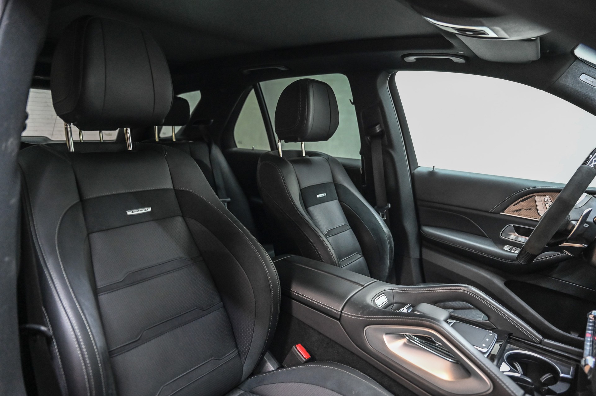 MERCEDES-BENZ GLE 63 S AMG 4matic + 9G-Speedshift-image-27