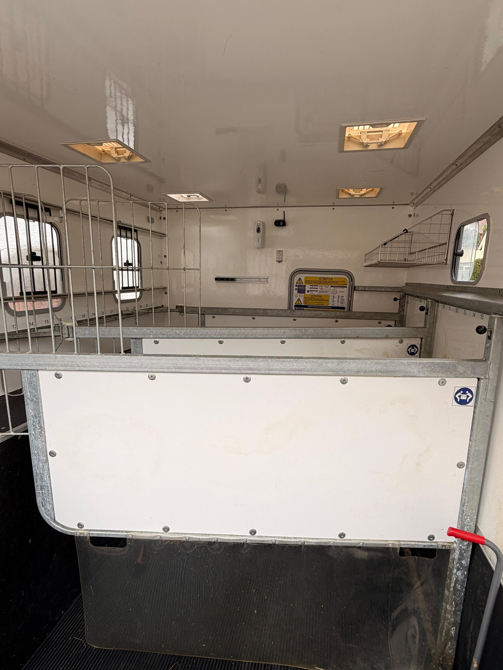 IFOR Ifor Williams Eventa L Gold – 3-Achser-image-4