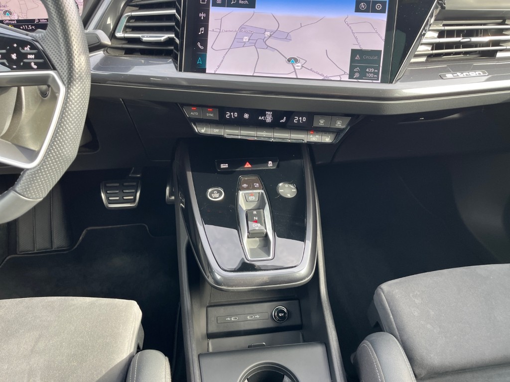 AUDI Q4 e-tron 50 quattro-image-14