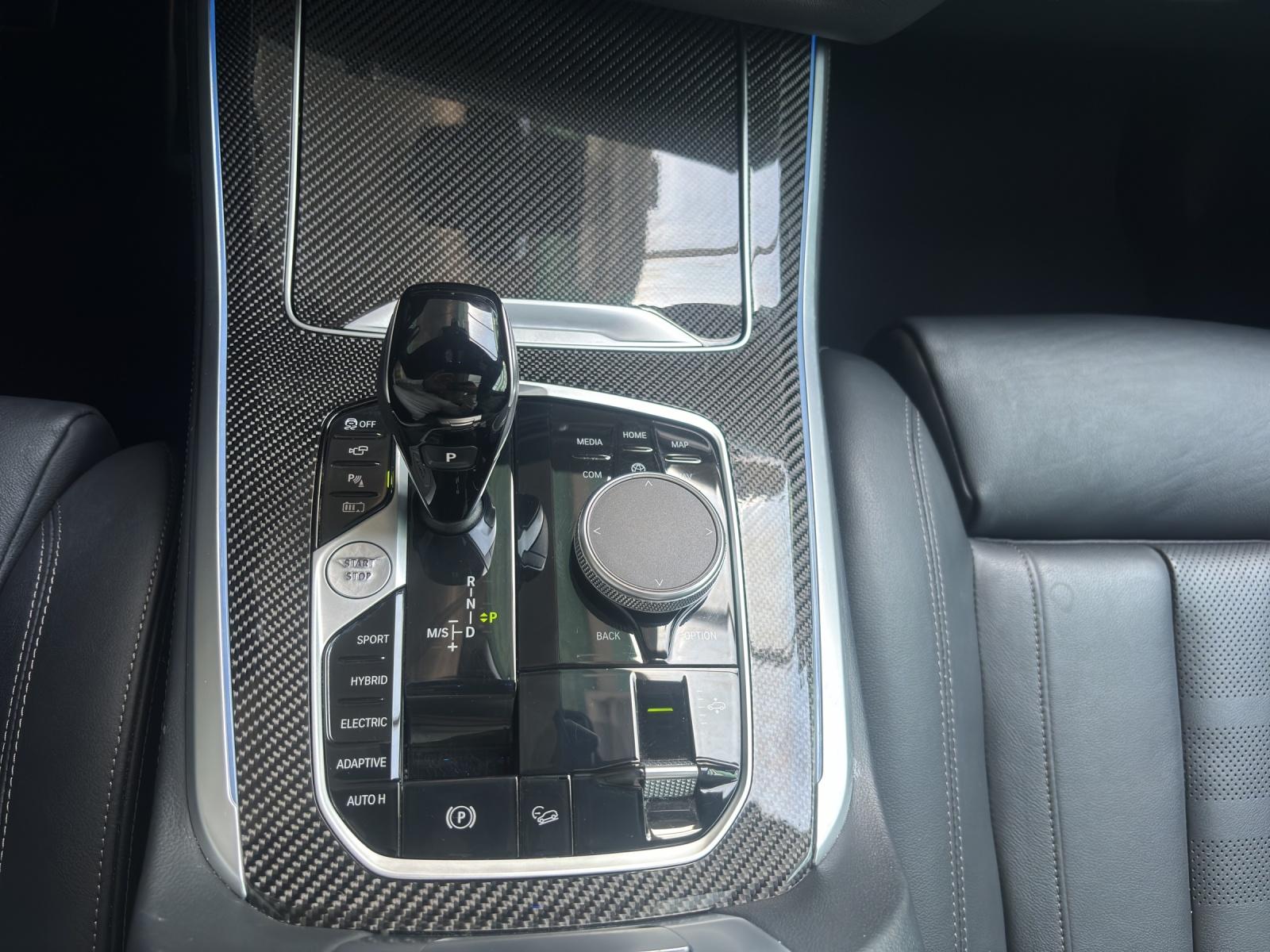 BMW X5 45e xDrive SAG-image-14