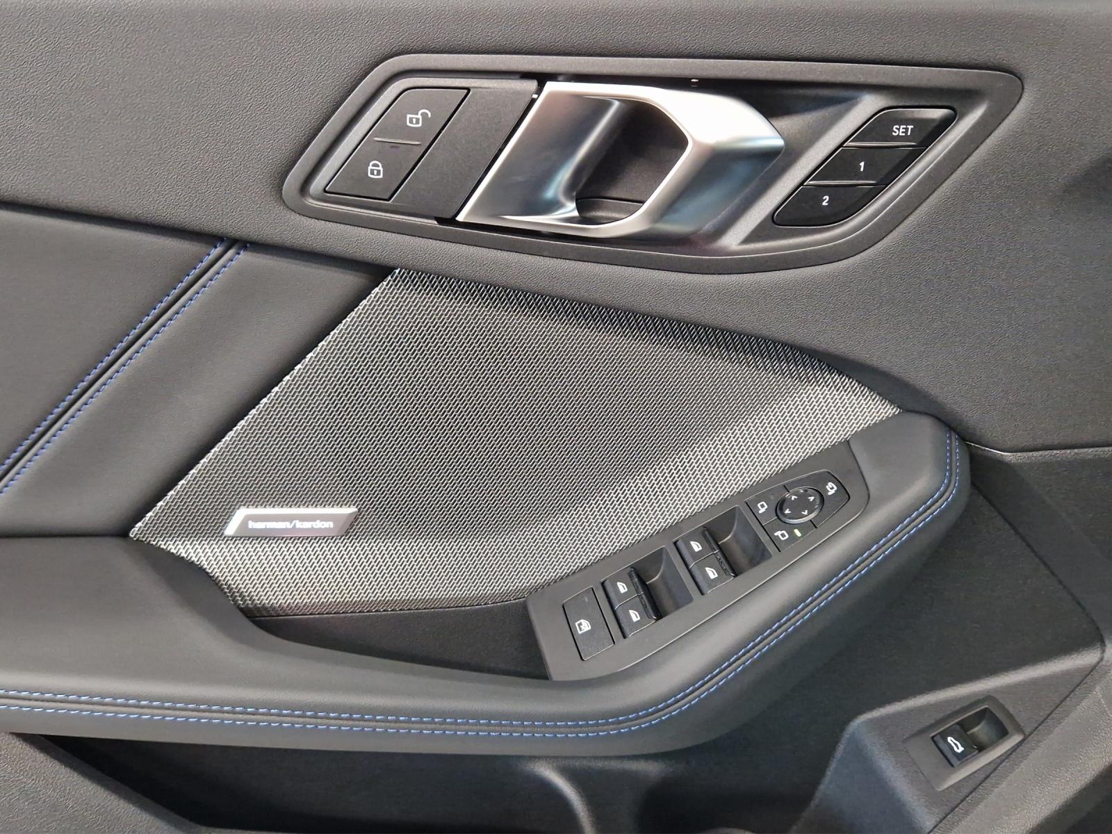 BMW 123 xDrive Hatch M Sport Pro-image-15