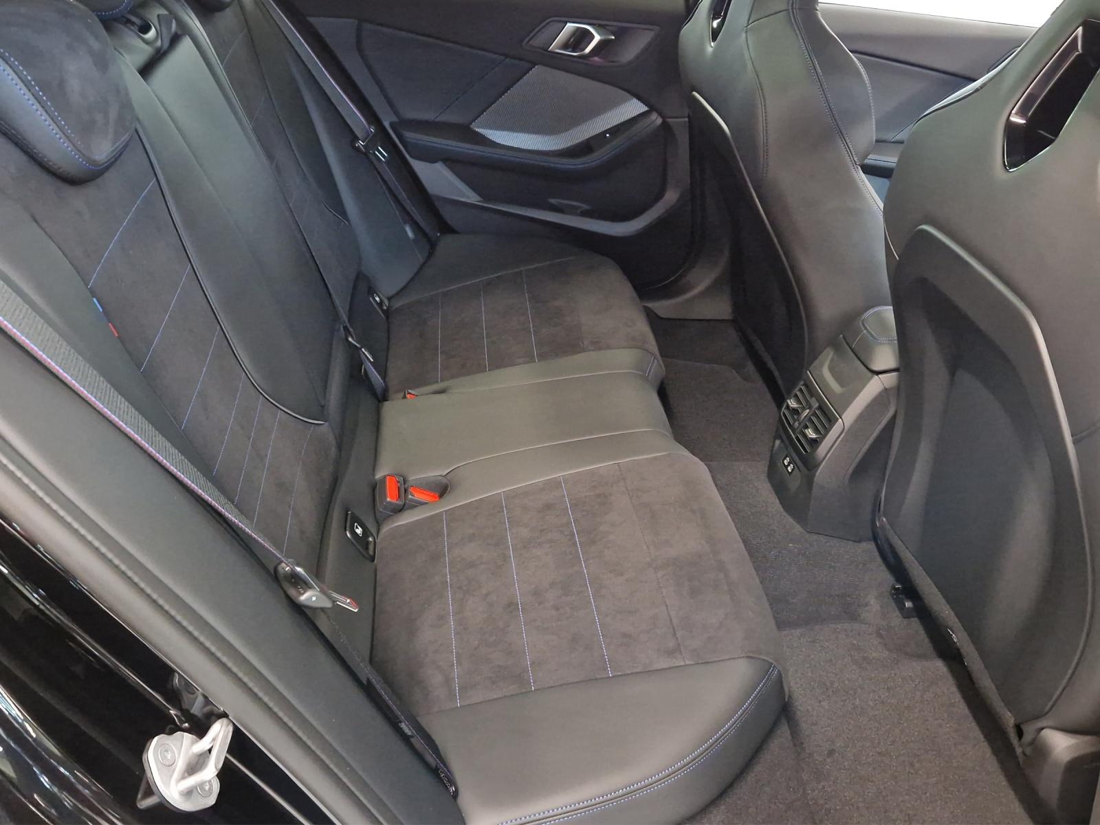 BMW 123 xDrive Hatch M Sport Pro-image-18