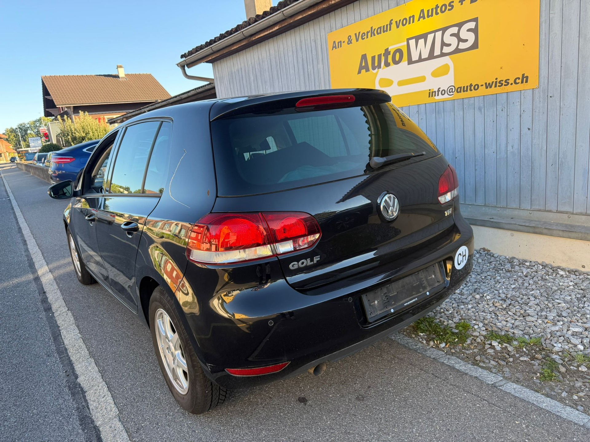 VW Golf 1.6 TDI Trendline-image-5
