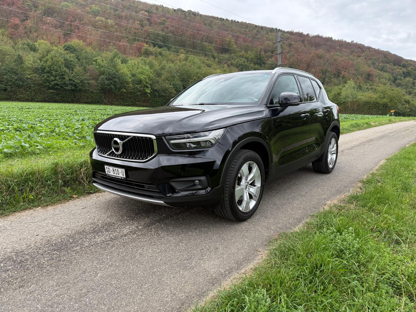 VOLVO XC40 T3-image-0