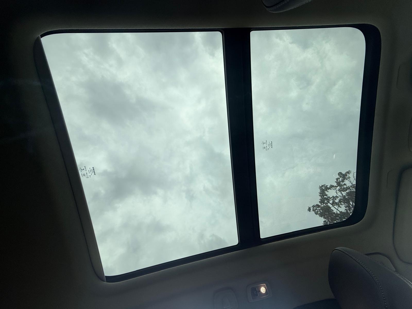 VOLVO XC40 T3-image-9