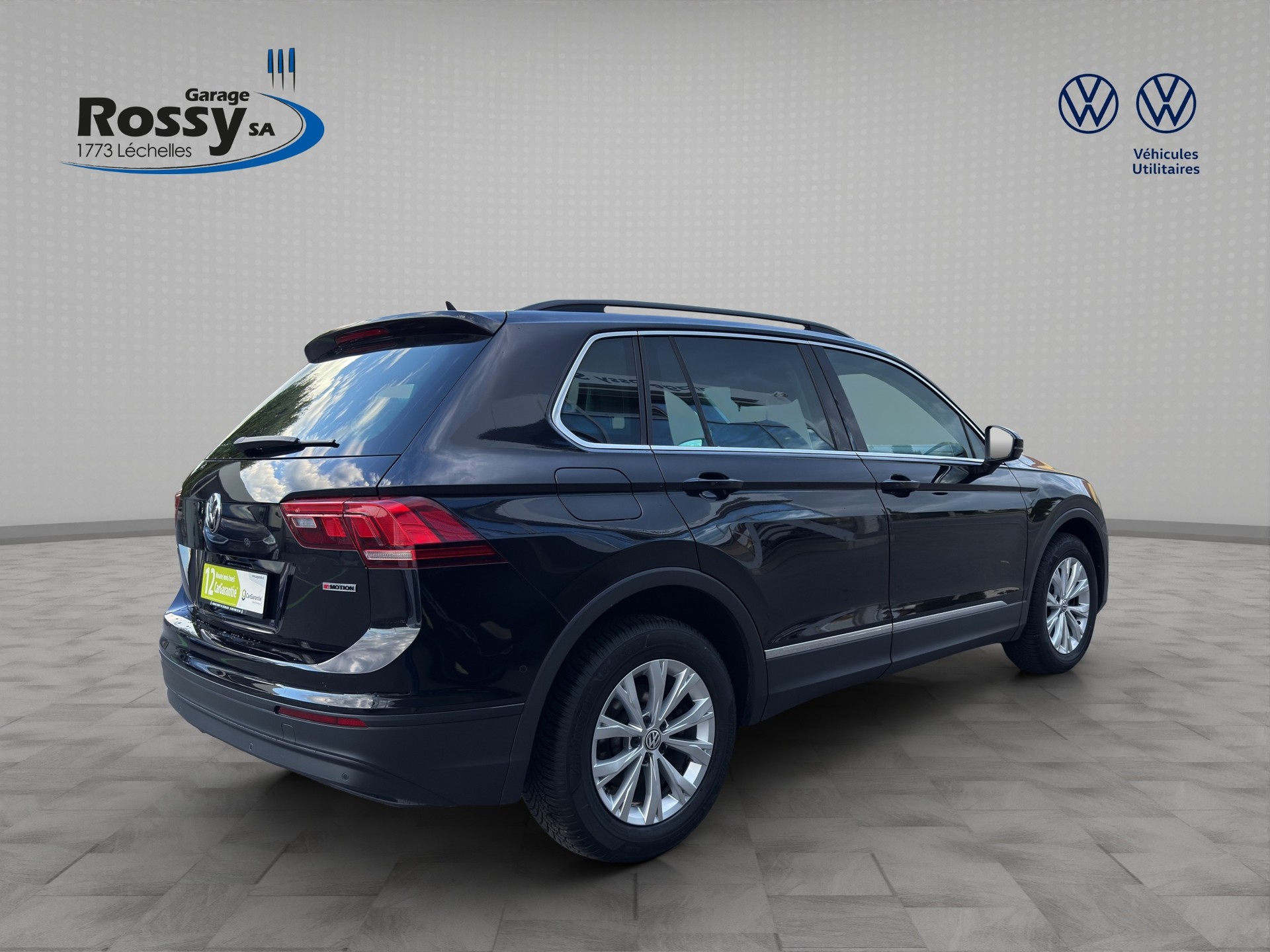 VW Tiguan 2.0TSI Comfortline 4Motion DSG-image-5