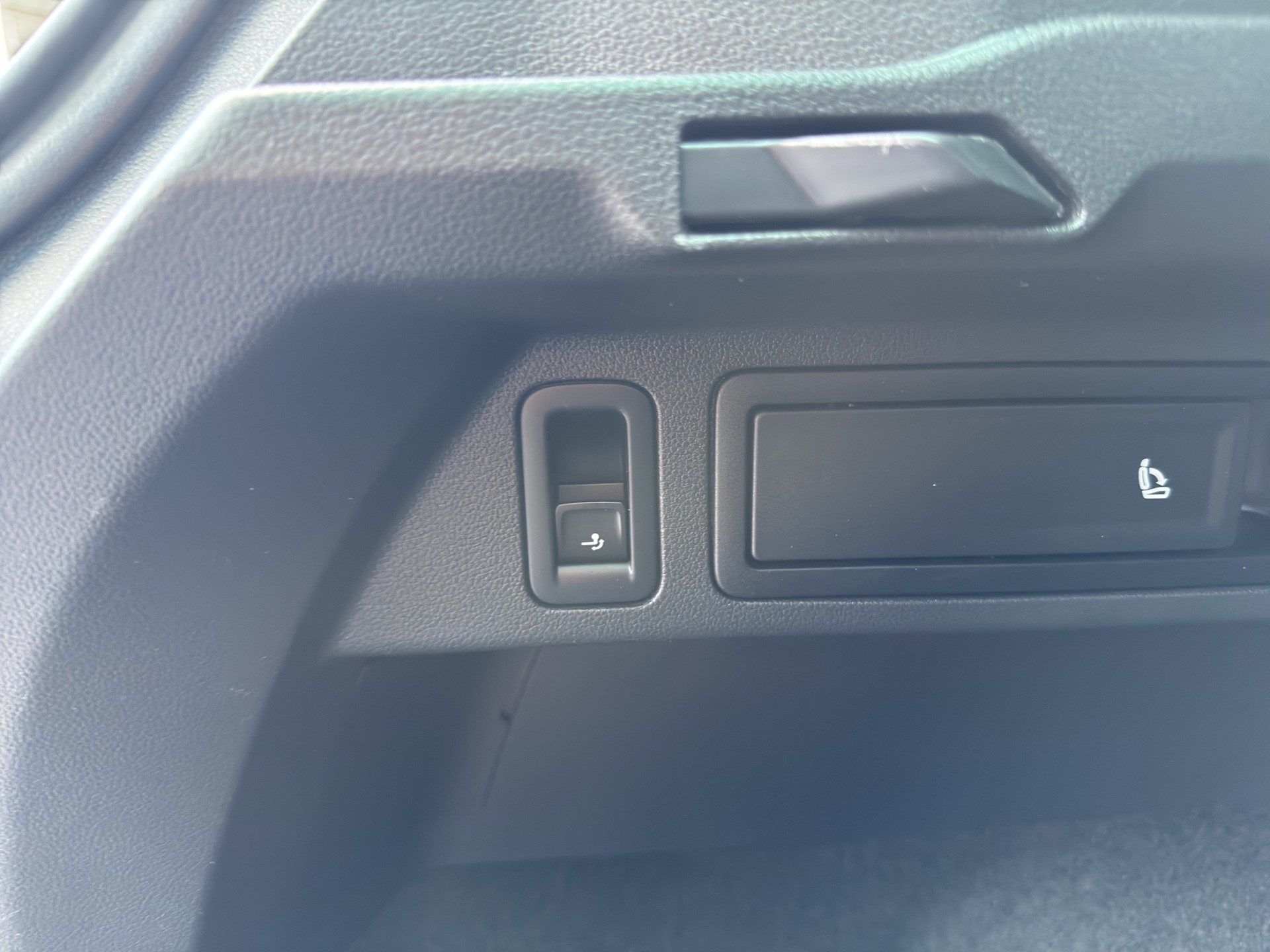 VW Tiguan 2.0TSI Comfortline 4Motion DSG-image-19