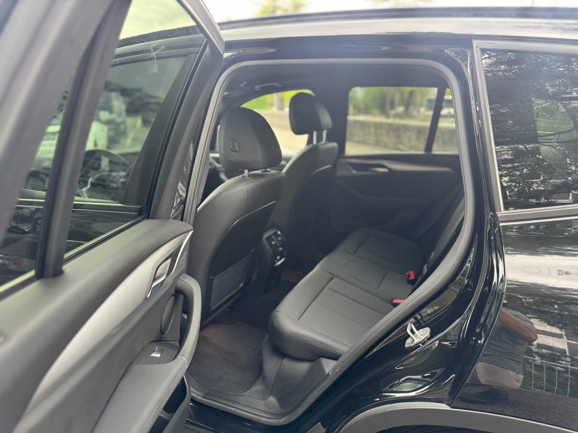 BMW X3 xDrive 48V 20d Steptronic-image-12