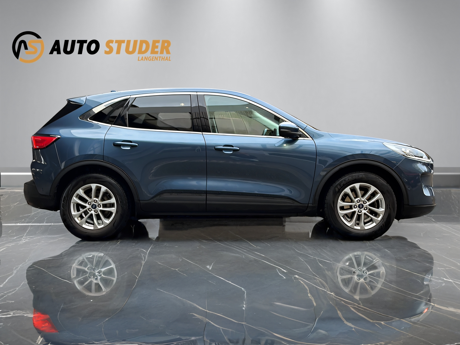 FORD Kuga 1.5 EcoBlue Titanium-image-12