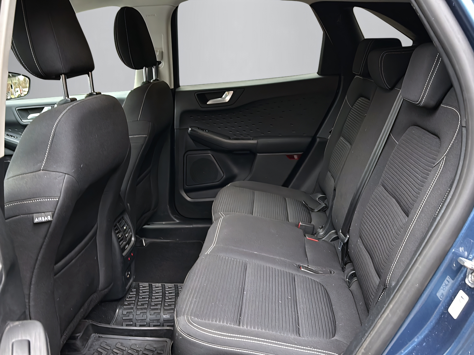 FORD Kuga 1.5 EcoBlue Titanium-image-6