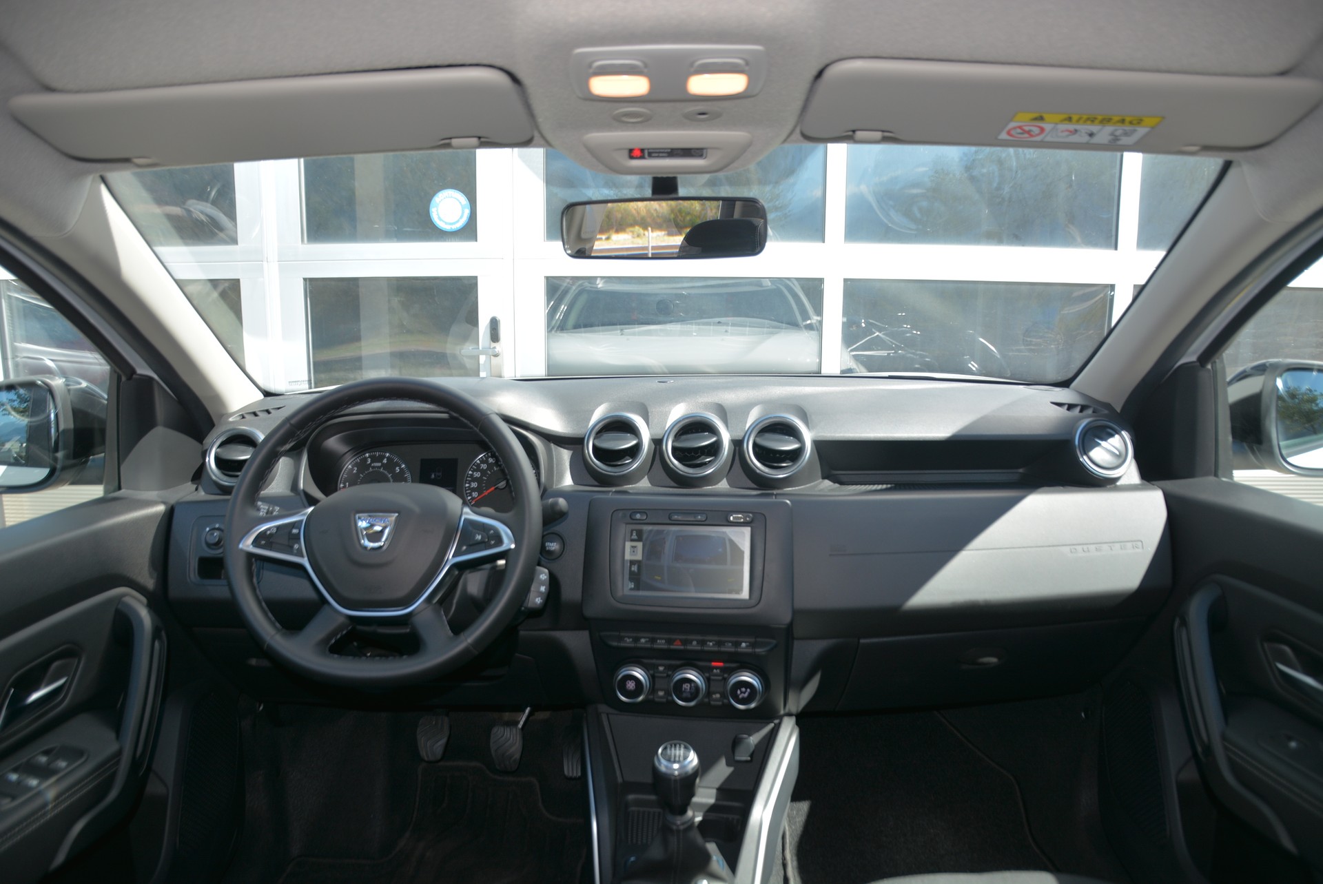 DACIA Duster SCe 115 Ultimate 4x4-image-4