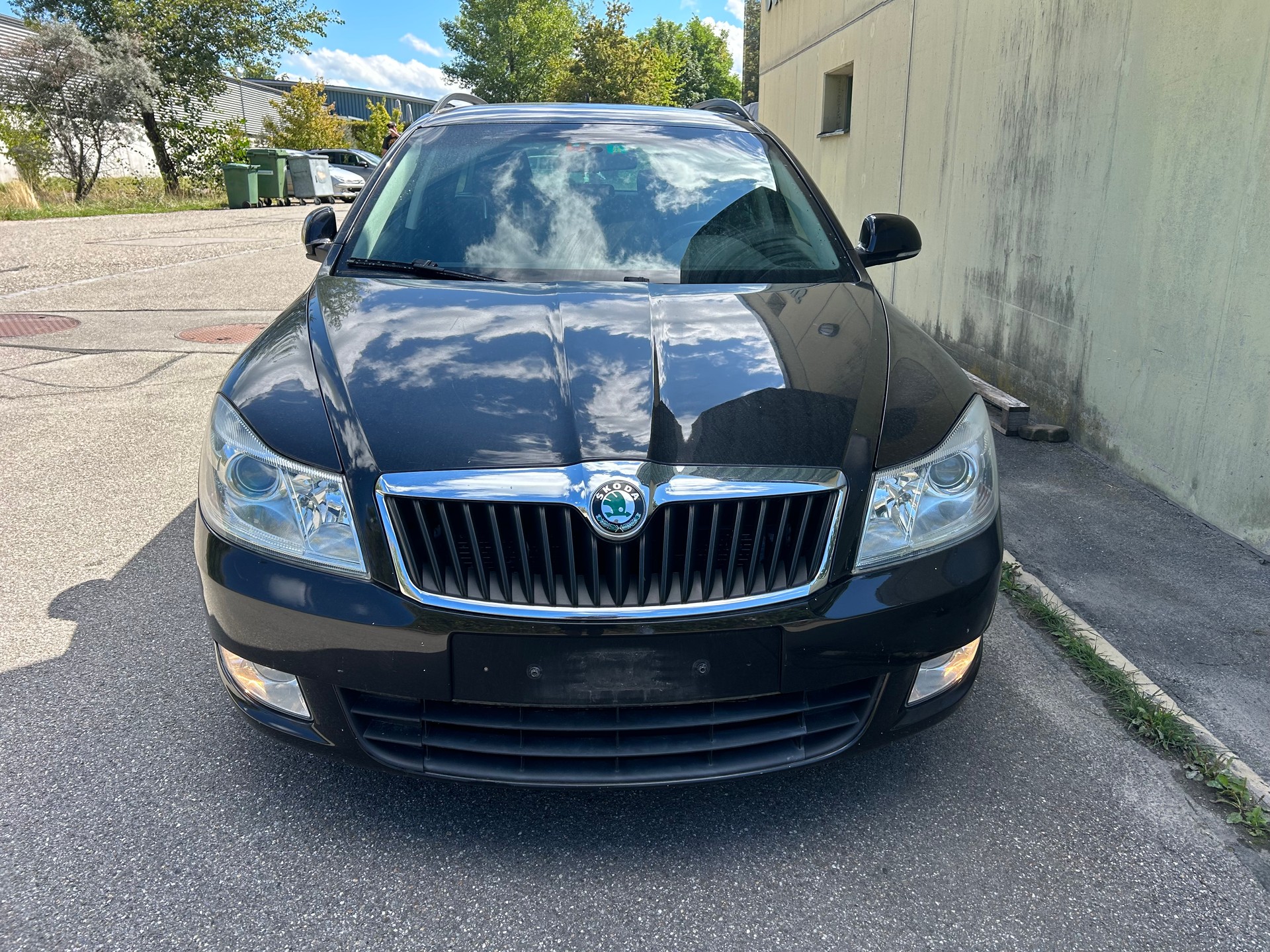 SKODA Octavia Combi 1.8 TSI Arosa 4x4-image-0