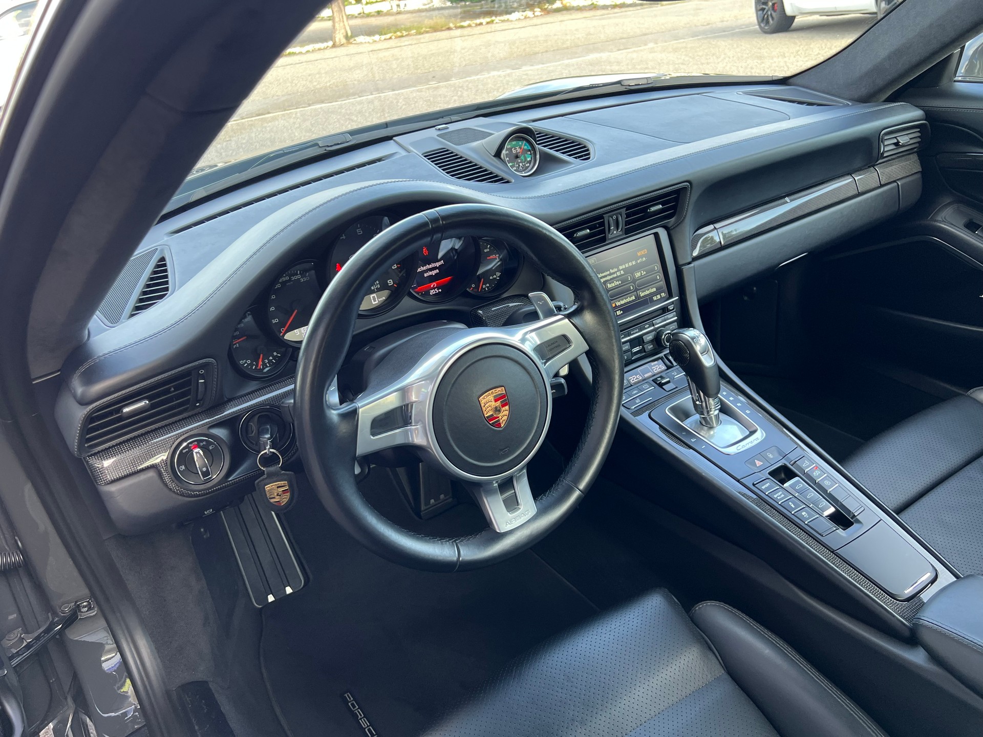 PORSCHE 911 Coupé 3.8 Carrera 4 GTS PDK * PTS Schiefergrau *-image-7