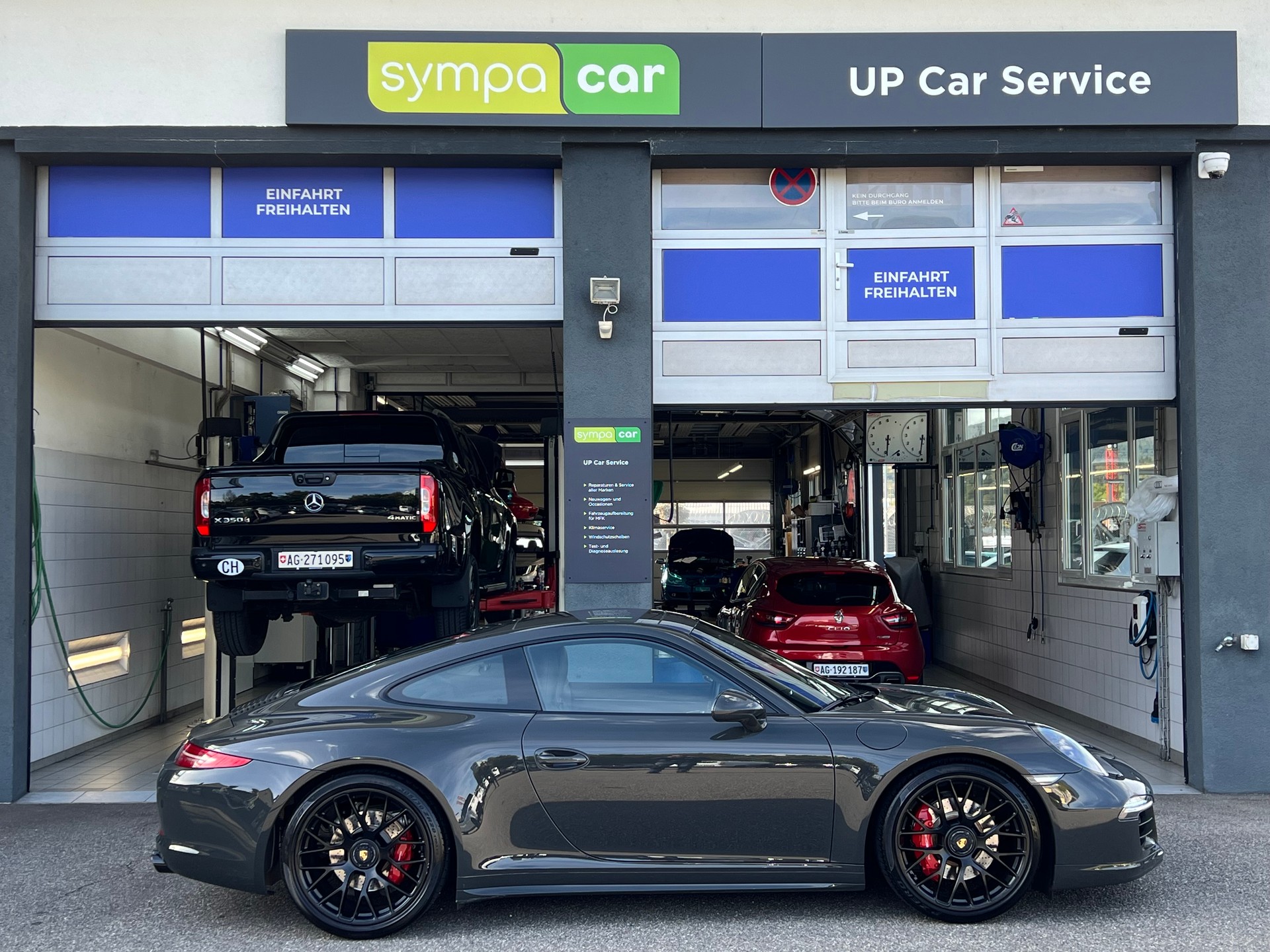 PORSCHE 911 Coupé 3.8 Carrera 4 GTS PDK * PTS Schiefergrau *-image-3