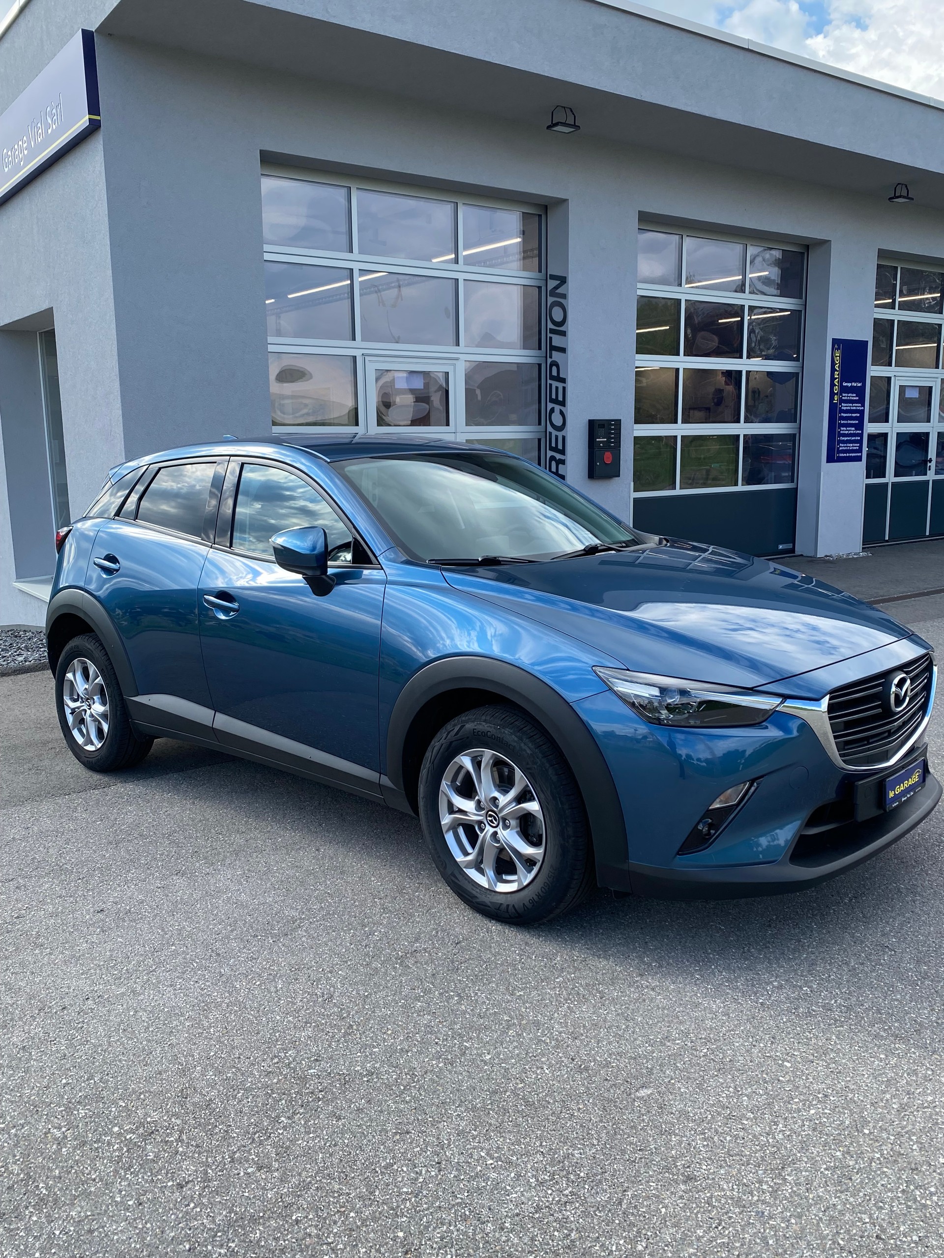 MAZDA CX-3 SKYACTIV-G 121 100TH Anniversary FWD Automat-image-2