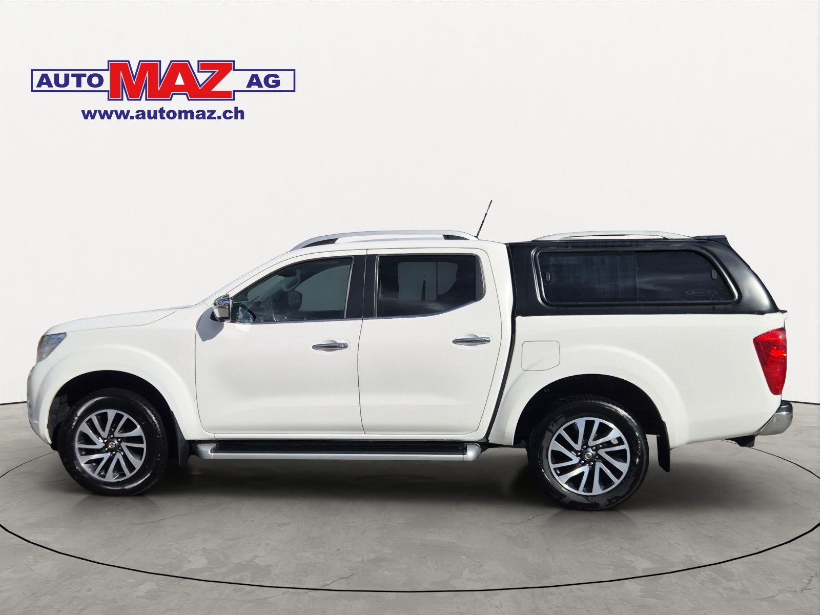 NISSAN Navara Double Cab N-Connecta 2.3 dCi 4WD-image-1