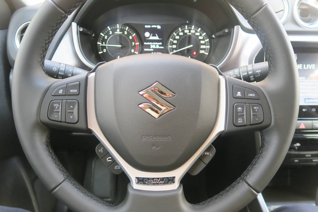 SUZUKI Vitara 1.4 T Piz Sulai Hybrid 4x4-image-5