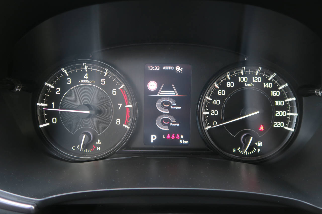 SUZUKI Vitara 1.4 T Piz Sulai Hybrid 4x4-image-6
