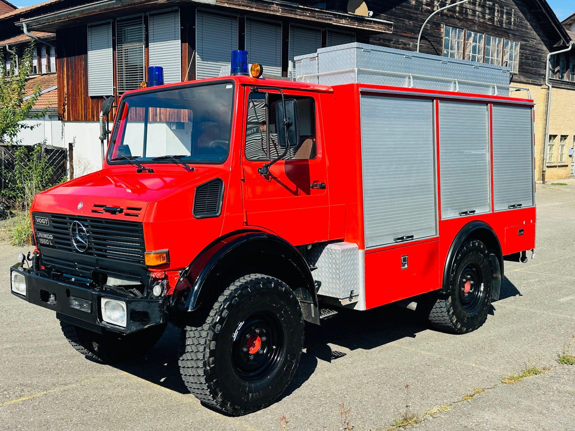 MERCEDES-BENZ UNIMOG U 1550 L-image-8