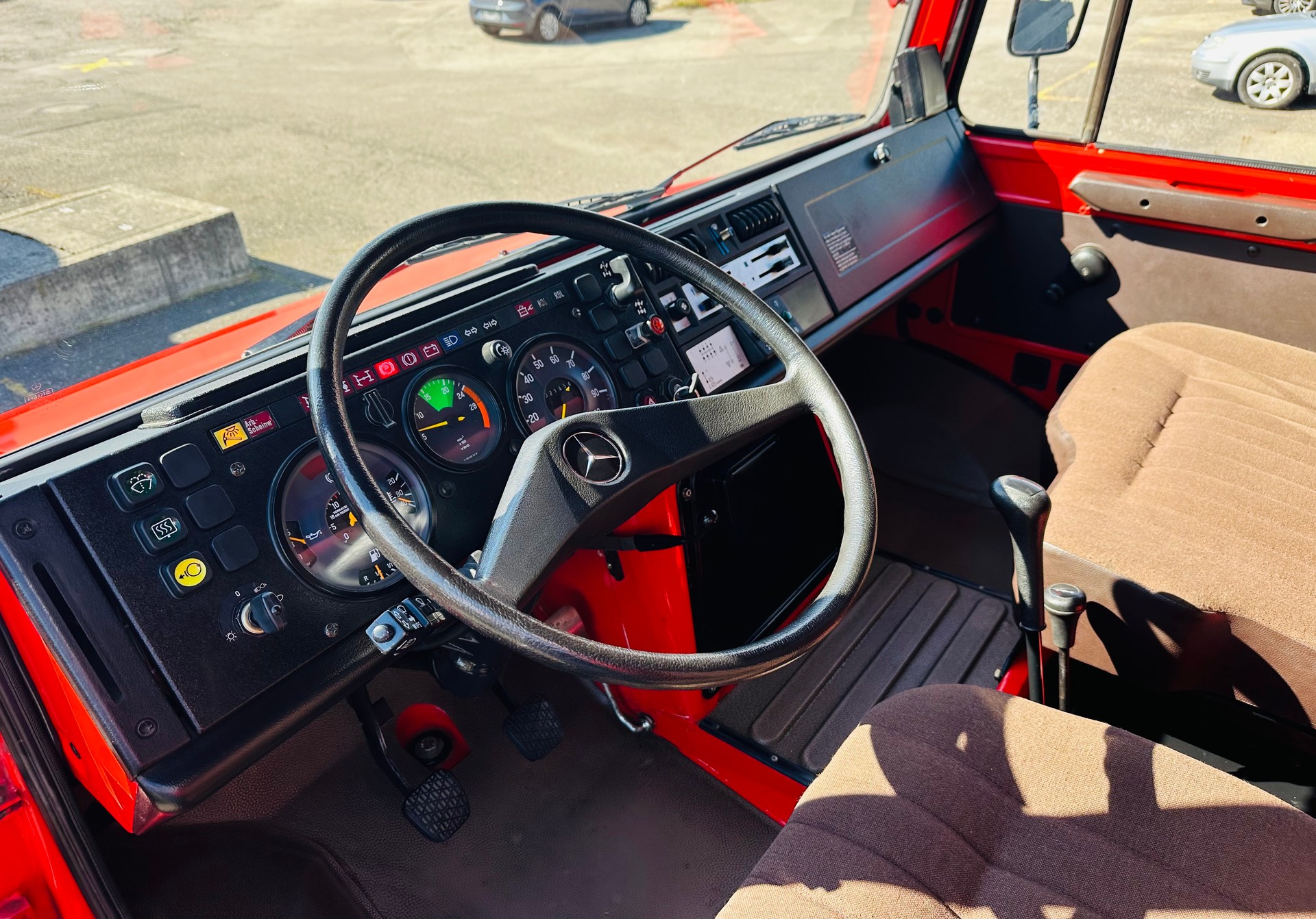 MERCEDES-BENZ UNIMOG U 1550 L-image-6