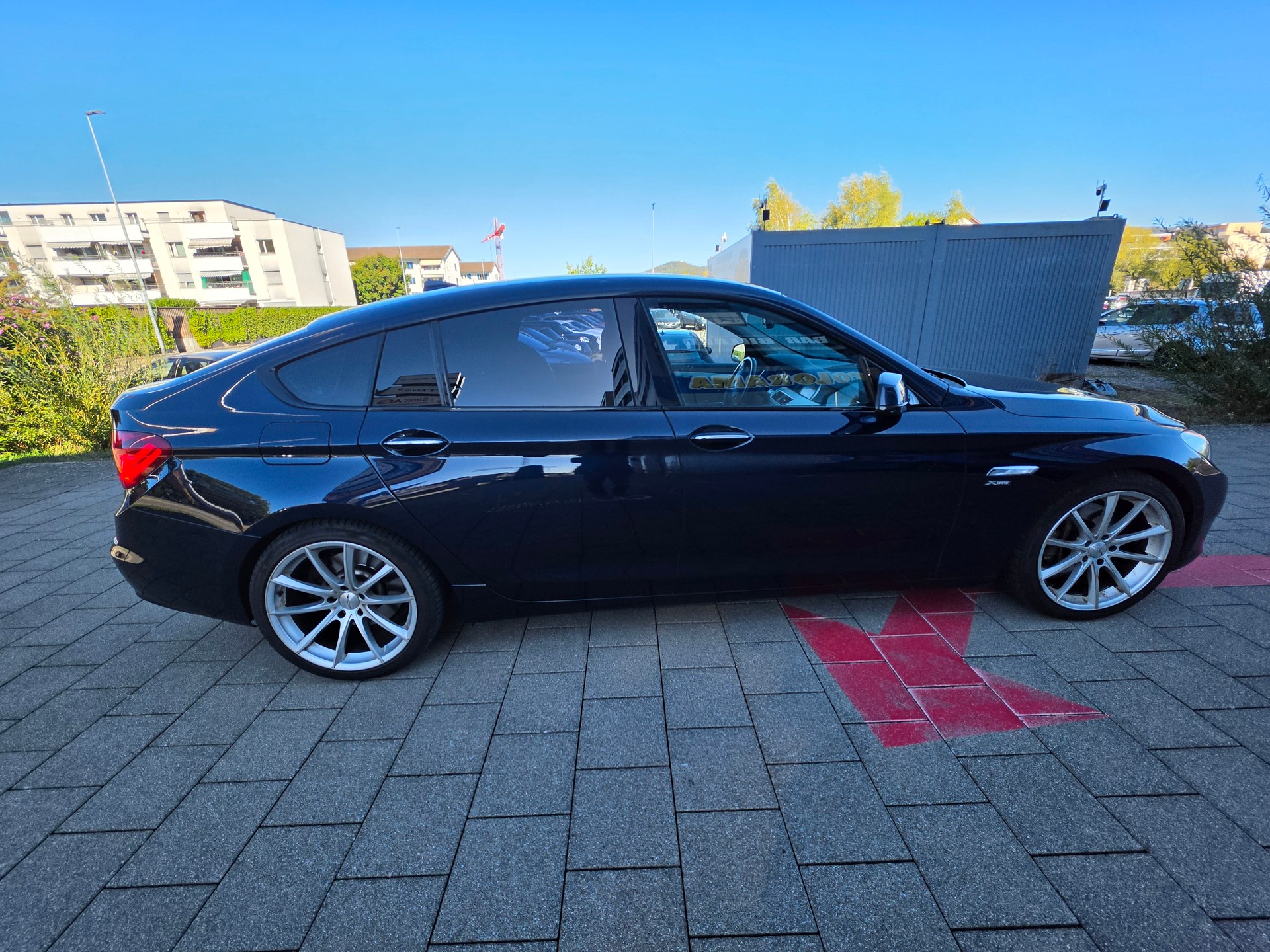BMW 530d xDrive GT Steptronic-image-5