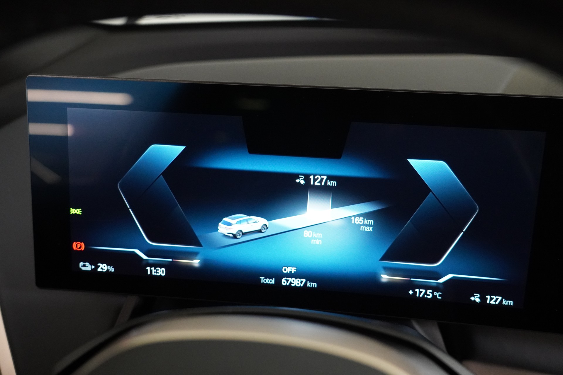 BMW iX xDrive50-image-22