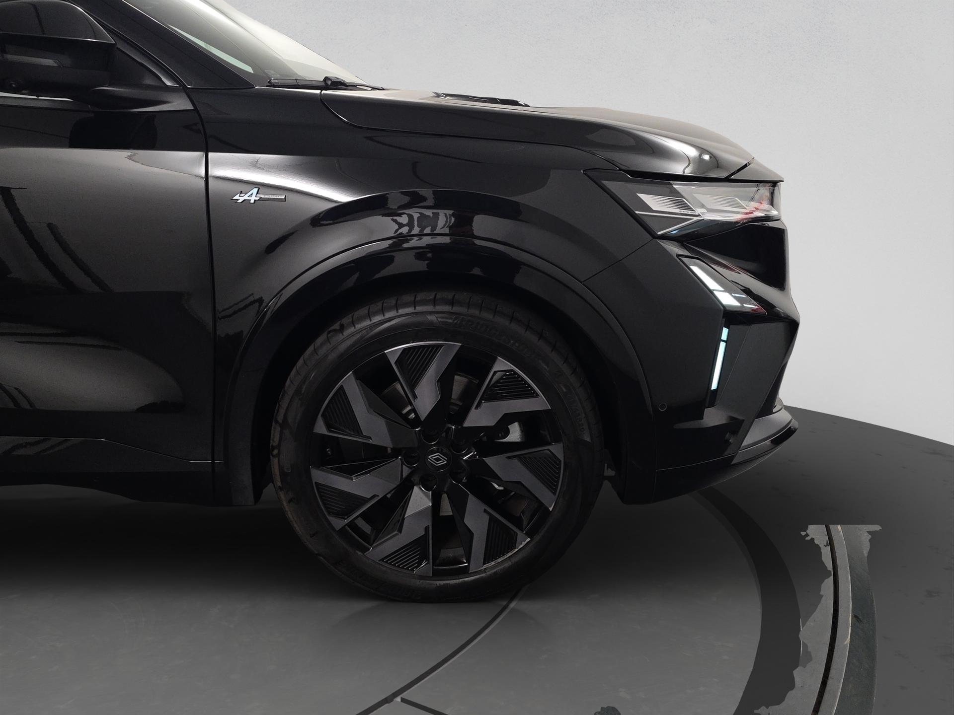 RENAULT Rafale 1.2 E-Tech Plug-in Hybrid 300 4x4 Esprit Alpine-image-17