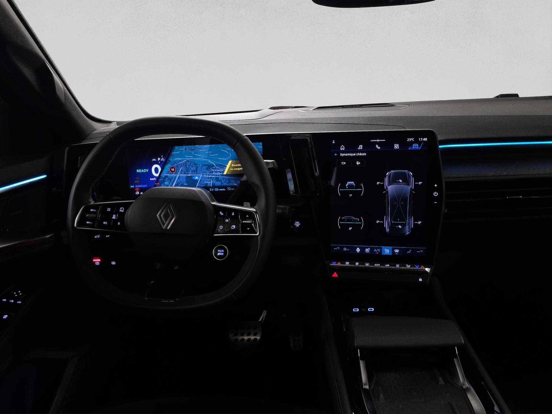 RENAULT Rafale 1.2 E-Tech Plug-in Hybrid 300 4x4 Esprit Alpine-image-13