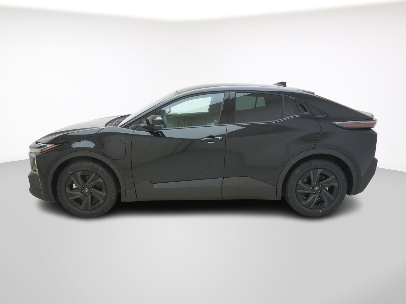 TOYOTA C-HR+ Style AWD-image-1