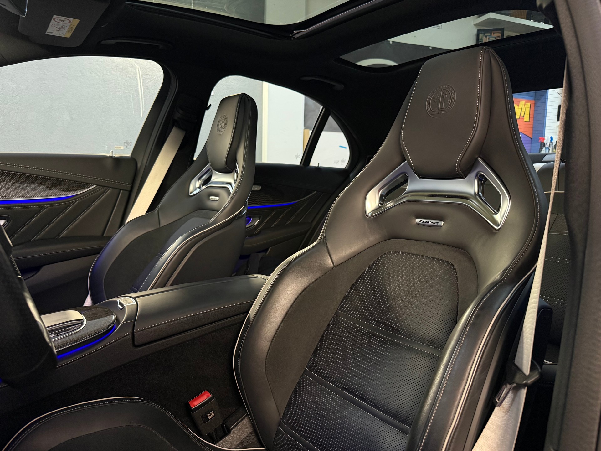 MERCEDES-BENZ AMG E 63 S 4Matic+ Speedshift 9G-TCT-image-10