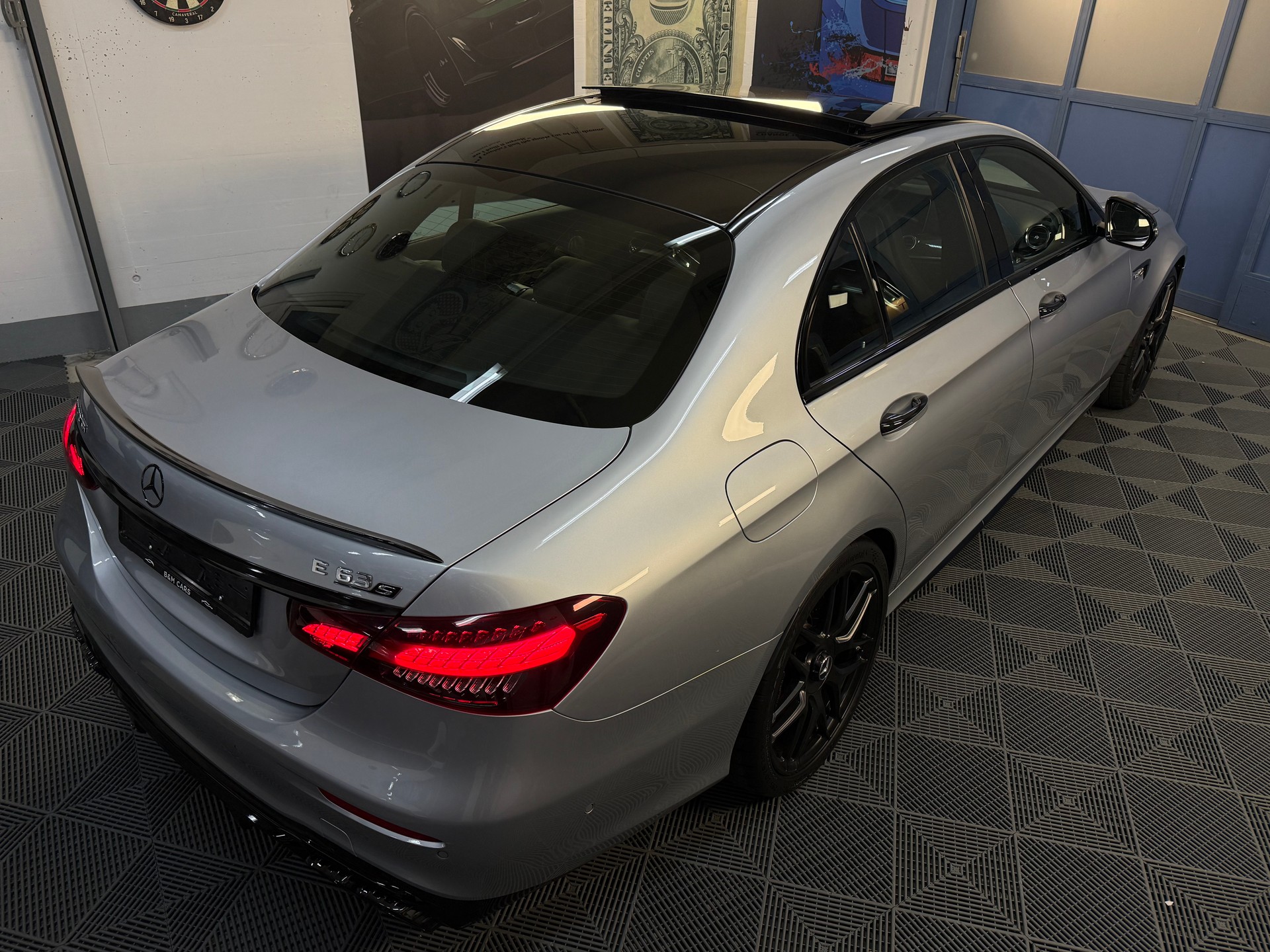 MERCEDES-BENZ AMG E 63 S 4Matic+ Speedshift 9G-TCT-image-5
