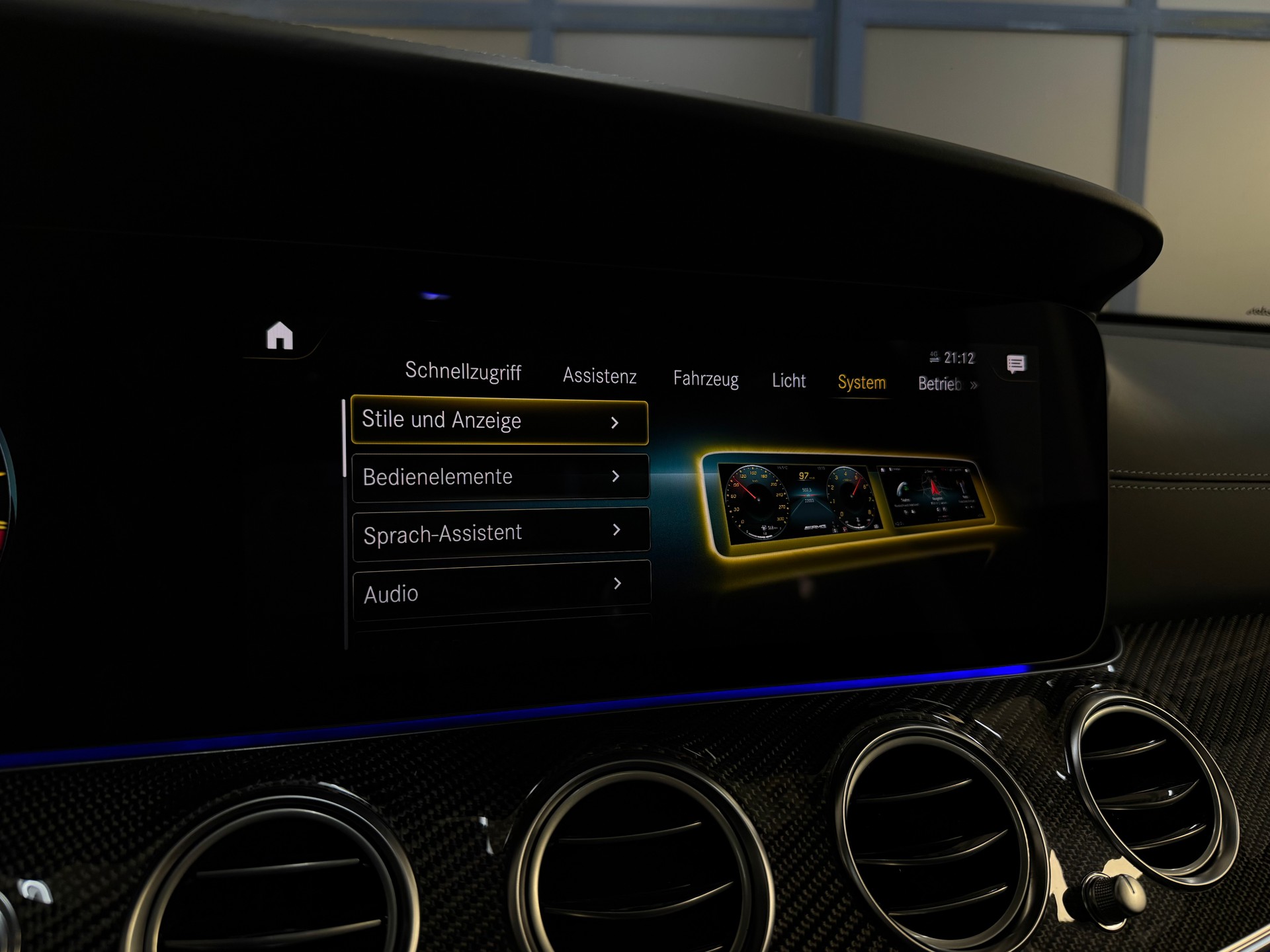 MERCEDES-BENZ AMG E 63 S 4Matic+ Speedshift 9G-TCT-image-24