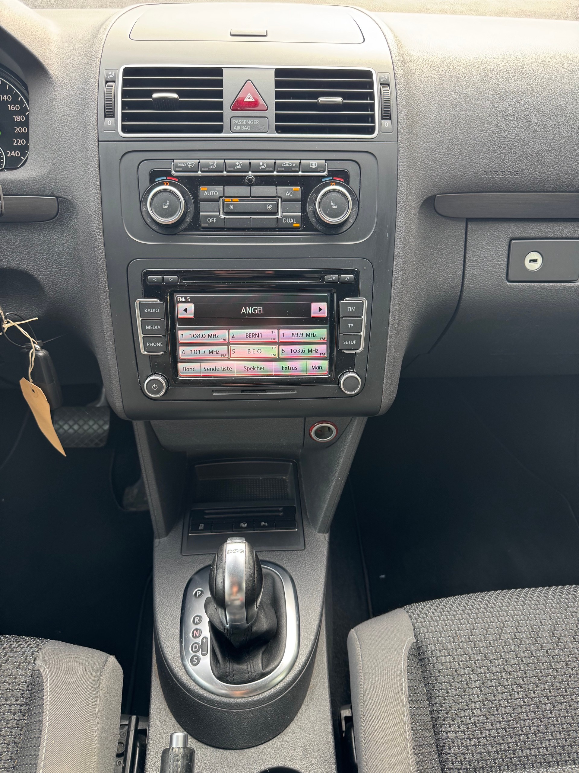 VW Touran 1.4 TSI Comfortline DSG 7PL.-image-15